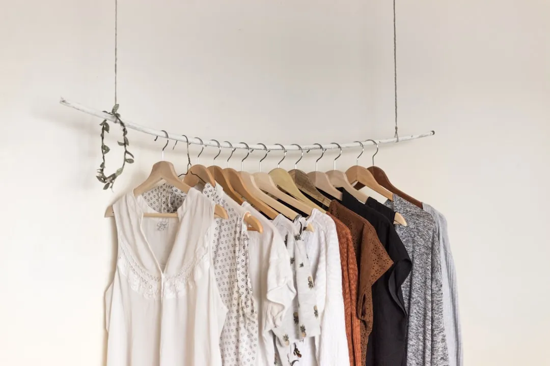 五金电子行业除油除锈自动化超声波清洗线技术方案解析